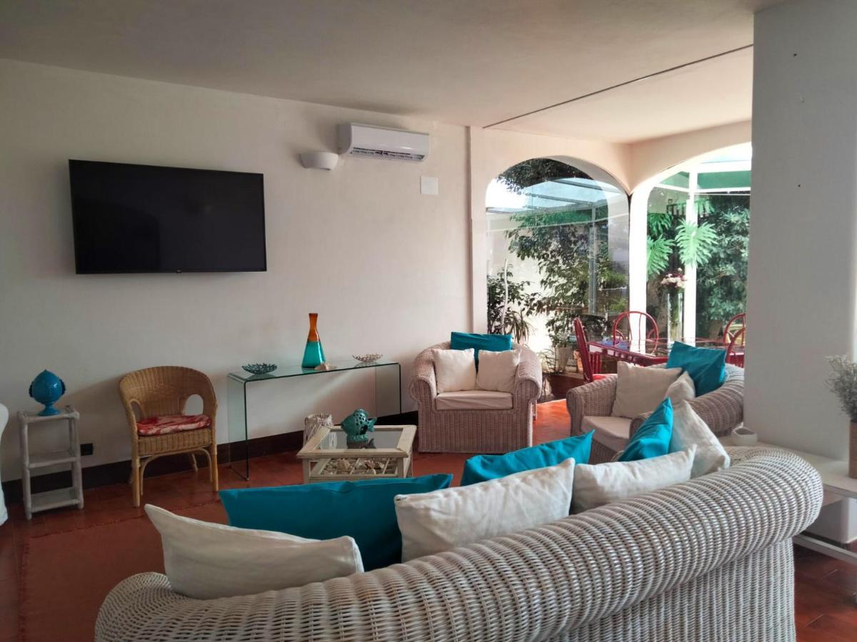 Hotel Il Vascello Marina Serra Bagian luar foto