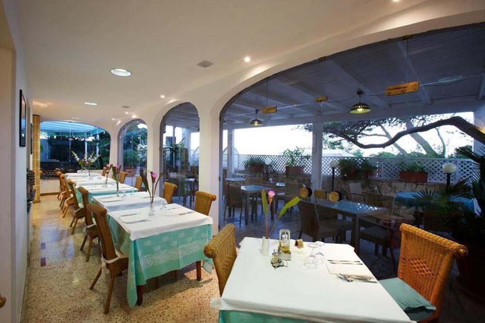 Hotel Il Vascello Marina Serra Bagian luar foto