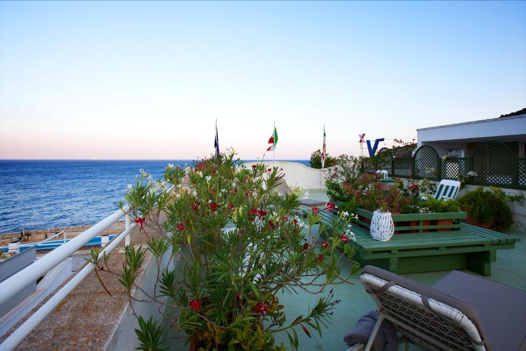 Hotel Il Vascello Marina Serra Bagian luar foto